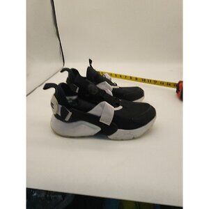 Nike Air Huarache City Women's ‎ AH6804-013 Size 8.5 Black White